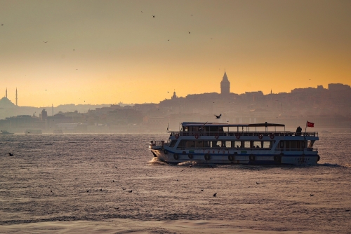 Crociera nel Blu dell’Egeo: da Istanbul alle Meraviglie della Grecia